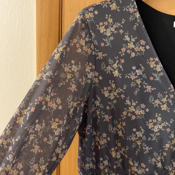 Ophelia Roe Floral Cinched Dress Green Plus Size 2X - Picture 9 of 16